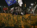 Unas 3mil personas marcharon en Sao Paulo contra Michel Temer, el presidente en funciones a quien consideran un golpista.