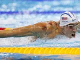 Michael Phelps en la semifinal de los 200 metros mariposa.