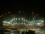 En la imagen, el mítico estadio de Maracaná estalla en colores durante la ceremonia de inauguración de los Juegos Olímpicos de Río de Janeiro de 2016, primeros JJOO celebrados en un país sudamericano.