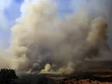 Cortina de humo provocada por los enfrentamientos entre el Ejército turco y el PKK.