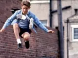 Fotograma de la película 'Billy Elliot' (2000), la historia de un niño que quiere ser bailarín.