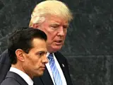 El presidente Enrique Peña Nieto y Donald Trump, tras su reunión en México.