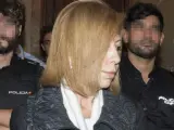 La expresidenta del Parlament de Baleares, Maria Antònia Munar, encarcelada por dos condenas por corrupción, se enfrenta al juicio por cobrar un soborno de 4 millones de euros a cambio del solar público de Can Domenge.