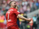 Franck Ribery celebra un gol con la camiseta del Bayern.