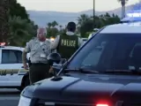 Despliegue policial en Palm Springs tras el tiroteo mortal que se ha saldado con la vida de dos agentes de policía.