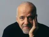 El escritor brasileño Paulo Coelho.