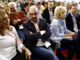 Primera fila de los asistentes al Comité Federal del PSOE.