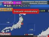 Emisión de la televisión japonesa por la alerta de tsunami en Fukushima.