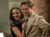 Brad Pitt, Marion Cotillard y su vestuario del viejo Hollywood