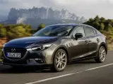El nuevo Mazda3 está dotado del sistema G-Vectoring, que aumenta la eficacia en las curvas del coche.