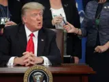 El presidente estadounidense, Donald J. Trump, durante una ceremonia en el Departamento de Seguridad Nacional en Washington, Estados Unidos.