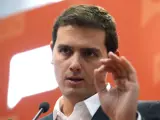 Albert Rivera, durante su intervención en la sede de Ciudadanos en Madrid.