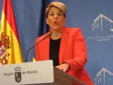 La portavoz del Gobierno de Murcia, Noelia Arroyo, en rueda de prensa.