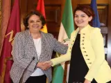 La delegada de Economía, Carmen Castreño, y la presidenta de AEDI