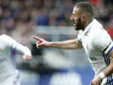 Benzema celebra un gol.