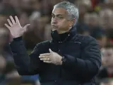 Jose Mourinho, en un partido del Manchester United.