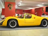 Al igual que con el antiguo Porsche 910, del nuevo modelo eléctrico tan solo saldrá a la venta una serie con unidades limitadas.