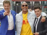 David Hasselhoff, Dwayne Johnson y Zac Efron presentan 'Baywatch' ('Los vigilantes de la playa').