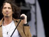 Foto de archivo del músico estadounidense Chris Cornell durante una actuación en el festival Pinkpop 2009 en Landgraaf (Holanda).