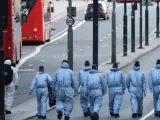 Los forenses investigan el atentado en Londres.