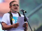 El líder de las FARC, Rodrigo Londoño Echeverri, alias Timochenko, en la Décima Conferencia Guerrillera en la que ratificarían el acuerdo de paz alcanzado con el Gobierno colombiano, en el Diamante (Colombia).