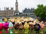 Reunión de emojis en Londres con motivo de 'Emoji. la película'.