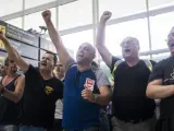 Trabajadores de Eulen protestaban en el aeropuerto de El Prat el pasado verano.