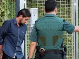 Salah El Karib, de 34 años, que regenta un locutorio y a quien la Policía relaciona con Driss Oukabir, detenido en relación con los atentados yihadistas cometidos el jueves pasado en Barcelona y Cambrils (Tarragona).