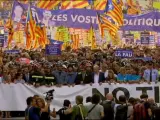 El grito de 'No tinc por' tras los atentados en Cataluña no fue unánime durante la marcha de Barcelona porque paralelamente se escucharon abucheos dirigidos a Felipe VI y a Mariano Rajoy.