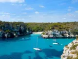 Una paradis&iacute;aca cala de la isla de Menorca.