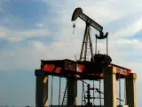 El petróleo de Texas sube un 2,8 por ciento y cierra en 47,78 dólares el barril