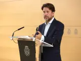 Alonso admite que las relaciones del Gobierno con el Cabildo de Tenerife "van a mejorar" con los nuevos consejeros