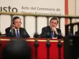 Mario Draghi junto a Mariano Rajoy en la conferencia de hoy.