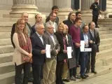 PSOE y Podemos critican el veto del Gobierno a la subida de pensiones