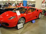 Subastan un Ferrari que perteneció a Trump por 253.000 euros