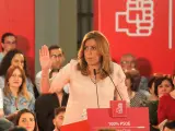 Susana Díaz pide un esfuerzo colectivo para "derogar una reforma laboral injusta" que "precariza" el empleo