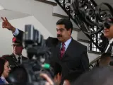 Maduro anuncia que los funcionarios no trabajarán los viernes de abril y mayo para ahorrar energía