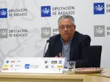El alcalde de Monesterio expresa su "indignación" por la petición de nueva documentación para la mina de Aguablanca