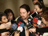 Iglesias ve escandaloso que no dimita "este señor de Murcia": "No puede ser que nos gobierne banda de ladrones"