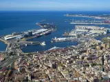 El Puerto de Tarragona mejora ingresos pese a reducir mercancías en 2016