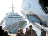 Los cruceristas descienden casi un 14% en los puertos gallegos en 2016 frente a 2015