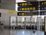 Seis vuelos cancelados desde Sevilla y Málaga hacia Bruselas y uno desviado por el cierre del aeropuerto
