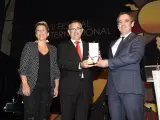 El Principado recibe el galardón institucional del Festival del Cante de las Minas en homenaje a las cuencas mineras