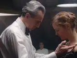 El próximo 25 de diciembre, Daniel Day-Lewis protagonizará de nuevo la cartelera de los cines estadounideneses con Phantom Thread. Una ocasión que tendrán los seguidores para despedirse de sus interpretaciones, ya que el actor anunció el pasado mes de junio que se retiraba del mundo del cine.