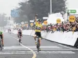 Chris Froome, ganando en el Critérium de Shanghái.