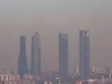 Imagen de la capa de contaminación sobre el cielo de Madrid.