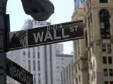Wall Street, calle en la que se encuentra la Bolsa de Nueva York.