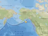 El fuerte sismo motivó una alerta de tsunami para las costa de Alaska, así como para la costa canadiense del Pacífico.