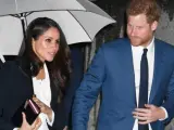 El príncipe Enrique y Meghan Markle por las calles de Londres, en una imagen reciente.