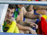 El portero de la selección española Iker Casillas (i).